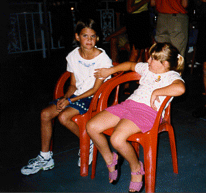 Audrey Haskell & Abby Sapadin get a good seat at the reunion.